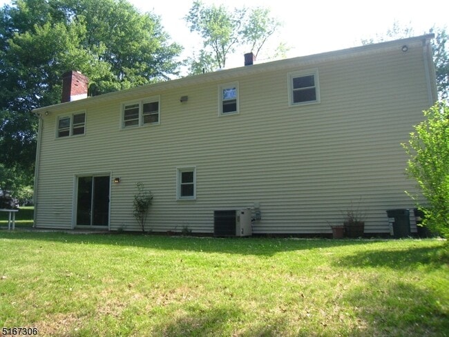 Building Photo - 36 Cortright Rd