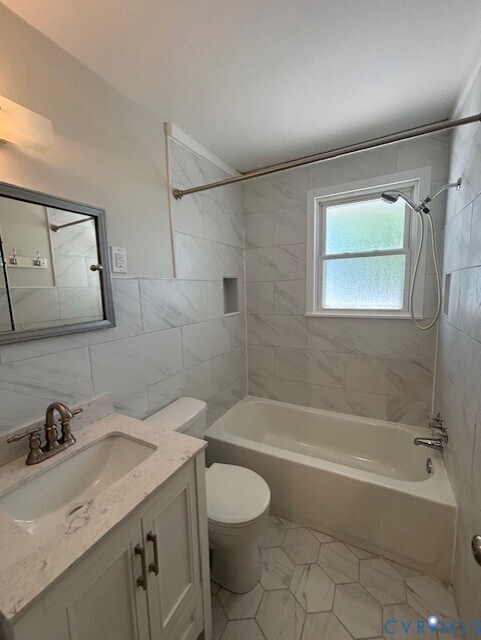 Building Photo - 9721 Drexel Ln