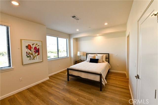 Building Photo - 15810 Villas Ln