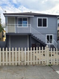 Building Photo - 3806 Patterson Ave