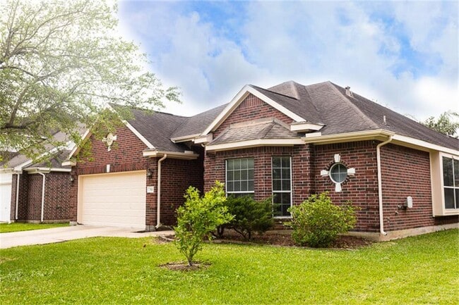 Primary Photo - 314 Blossomwood Dr