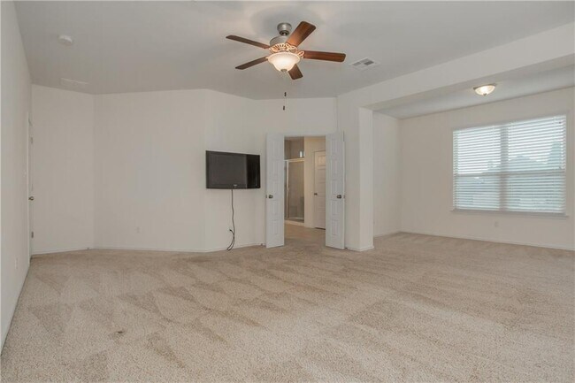 Building Photo - 3651 Sandy Brook Dr