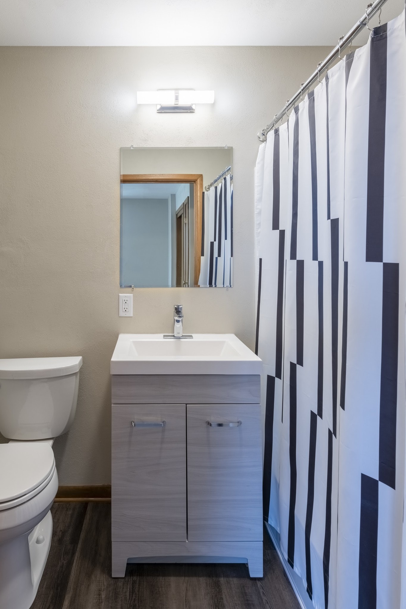 Building Photo - 2788 S Fulton St