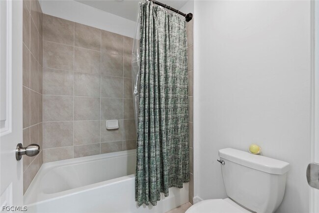 Building Photo - 19972 Green Pasture Rd