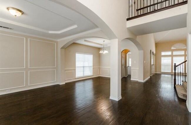 Building Photo - 107 Pinedale Dr