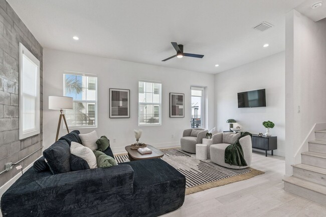 Building Photo - Modern Townhome For Lease in downtown St Pete and Warehouse Arts District