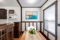 Building Photo - Holmes Apartments