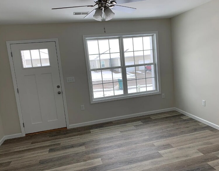 Building Photo - 9029 Landon Ln