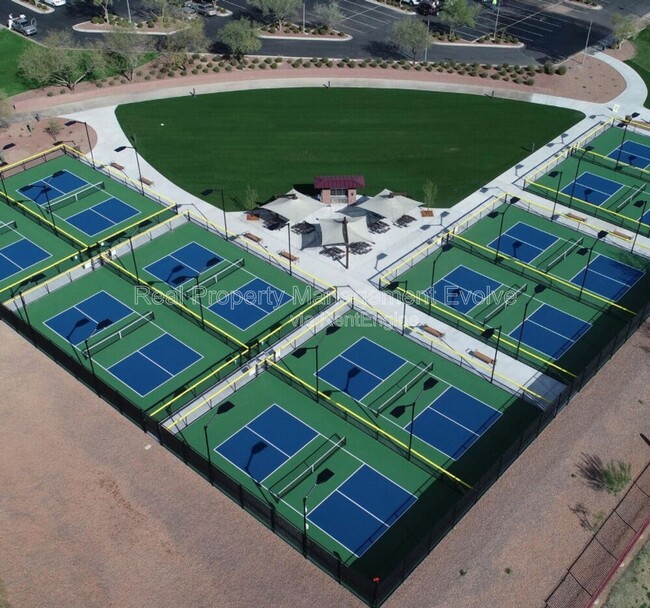 Building Photo - 3331 W Hemingway Ln