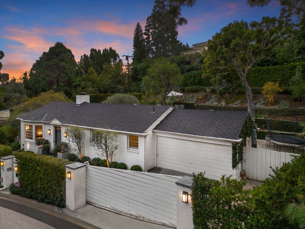 Building Photo - 163 Acari Dr