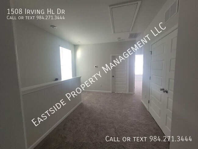 Building Photo - 1508 Irving Hl Dr