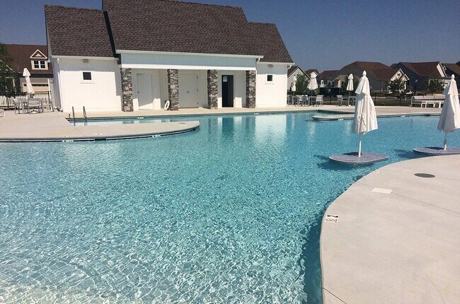 Building Photo - 2719 Van Cliburn Cir