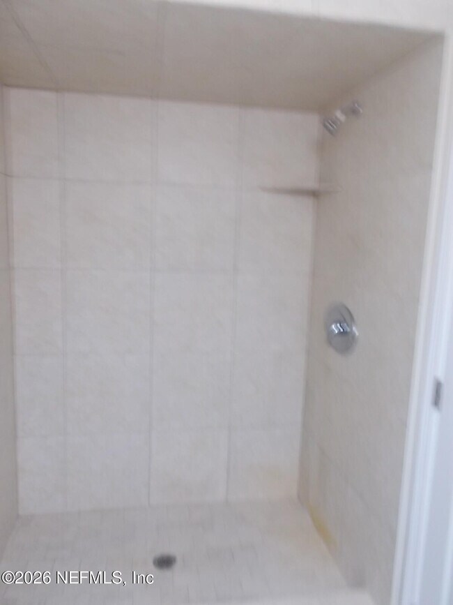 Building Photo - 126 Vanderford Rd N