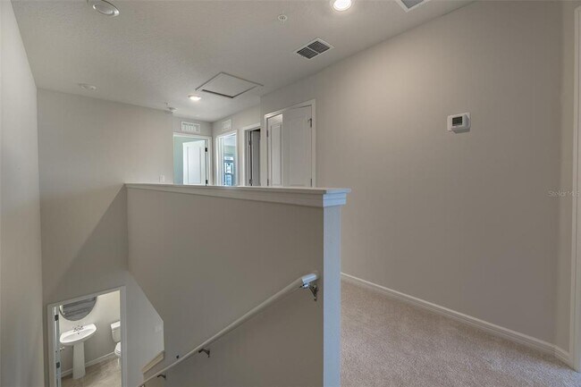 Building Photo - 10425 Folly Bch Rd