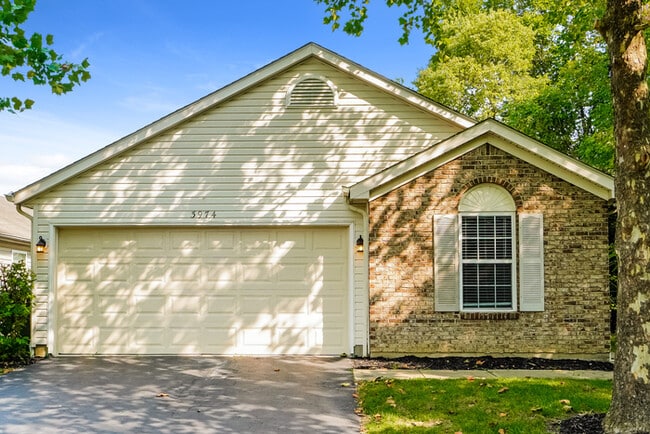 Building Photo - 3974 Eminence Ln