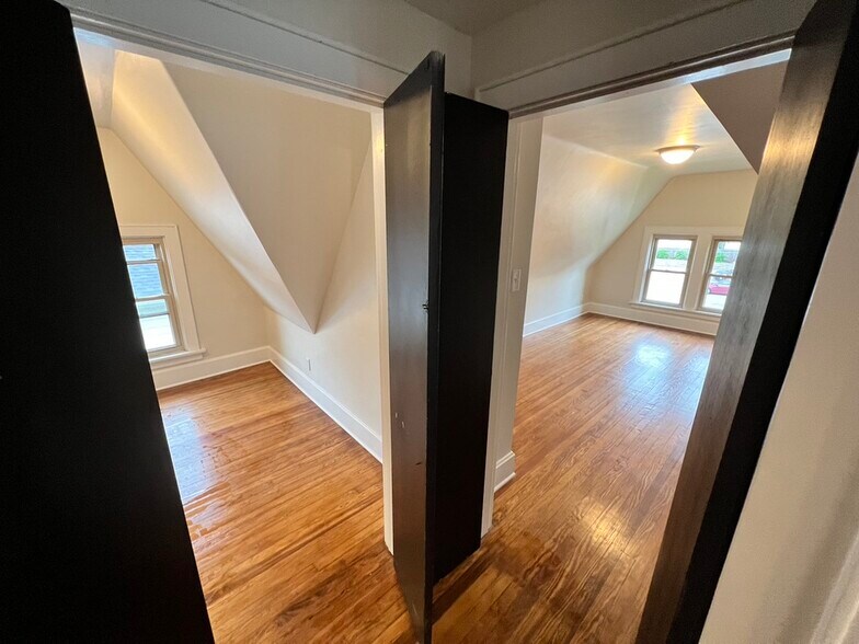 Upstairs Bedrooms 1 & 2 - 6816 Park Ave