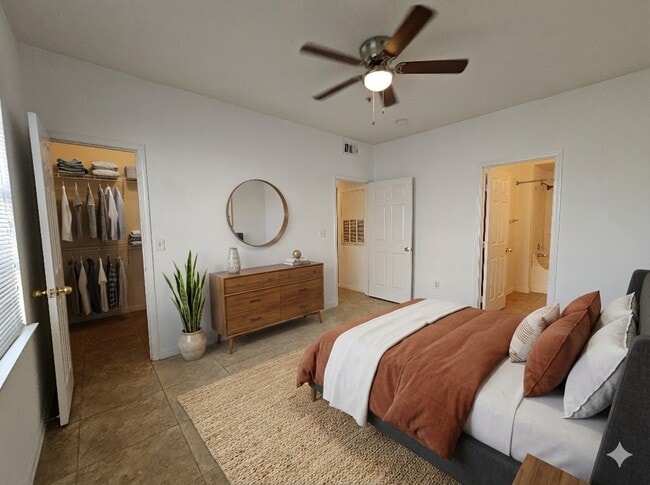 Building Photo - 13235 Sanctuary Cove Dr