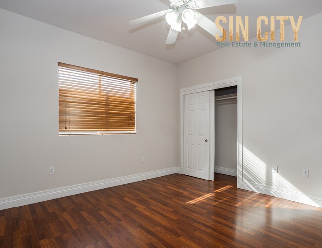 Building Photo - 4490 Zev Ct