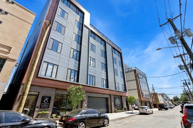 Building Photo - 6810 Polk St