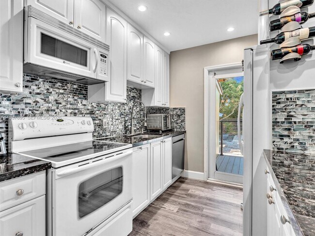 Building Photo - 1731 NW 7th Terrace