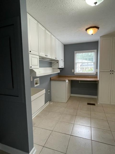 Building Photo - 222 Lakewood Cir