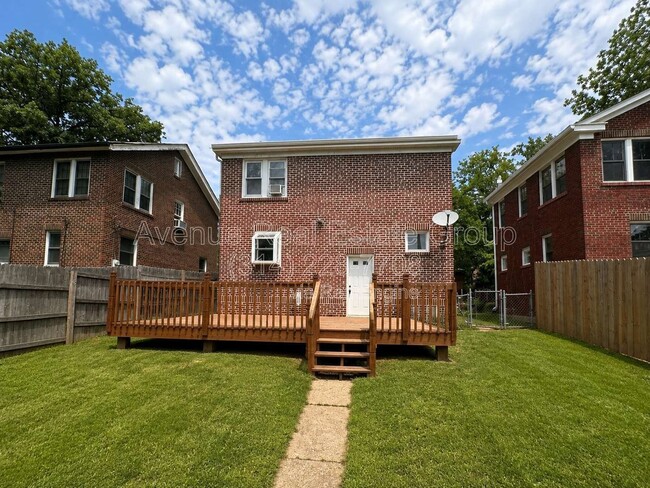 Building Photo - 6770 Chamberlain Ave