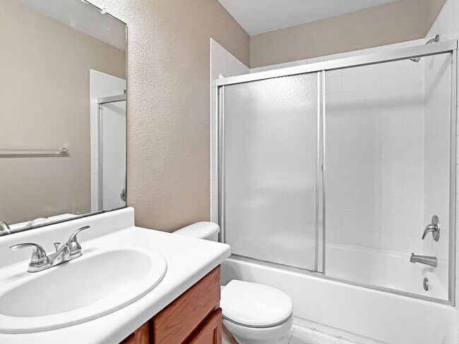 Building Photo - Charming 4-Bedroom Living in Desirable Converse Area