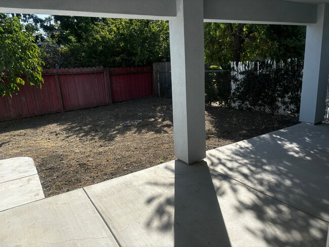 Building Photo - 2024 New built Home, 4 Bedroom/2.5 Baths w...