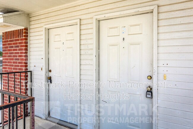 Building Photo - 1708 Windward Dr