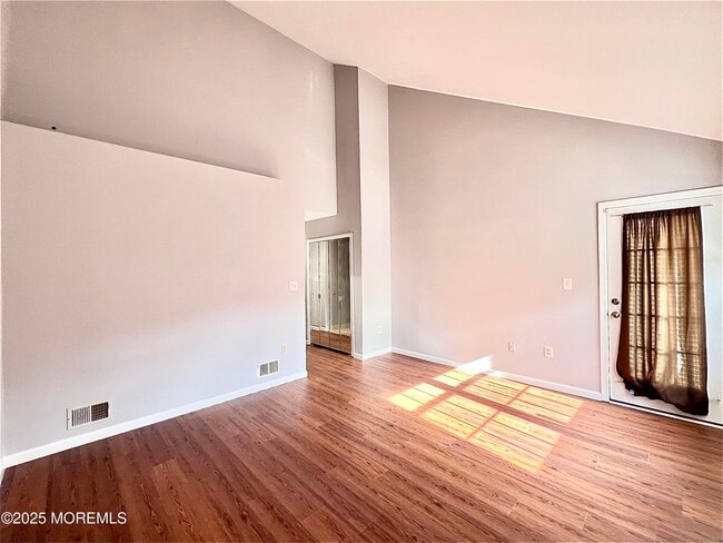 Building Photo - 163 Colony Ln