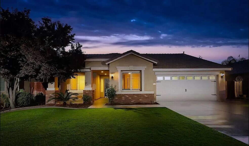 Building Photo - 13325 Boyd Lake Dr