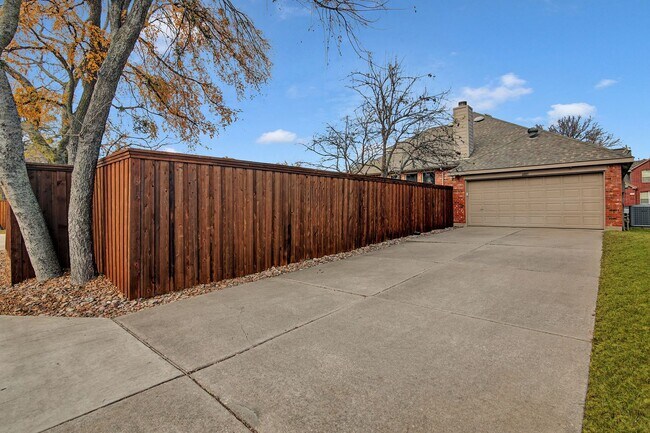 Building Photo - Meticulously Maintained McKinney Gem!