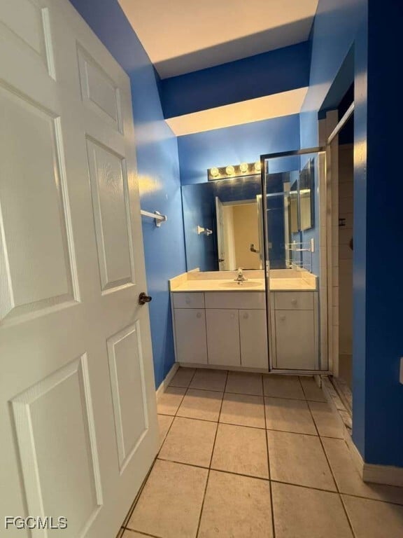 Building Photo - 3616 Pine Oak Cir