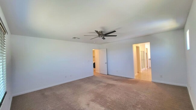 Building Photo - TESORA PAHRUMP - E. Summit Avenue