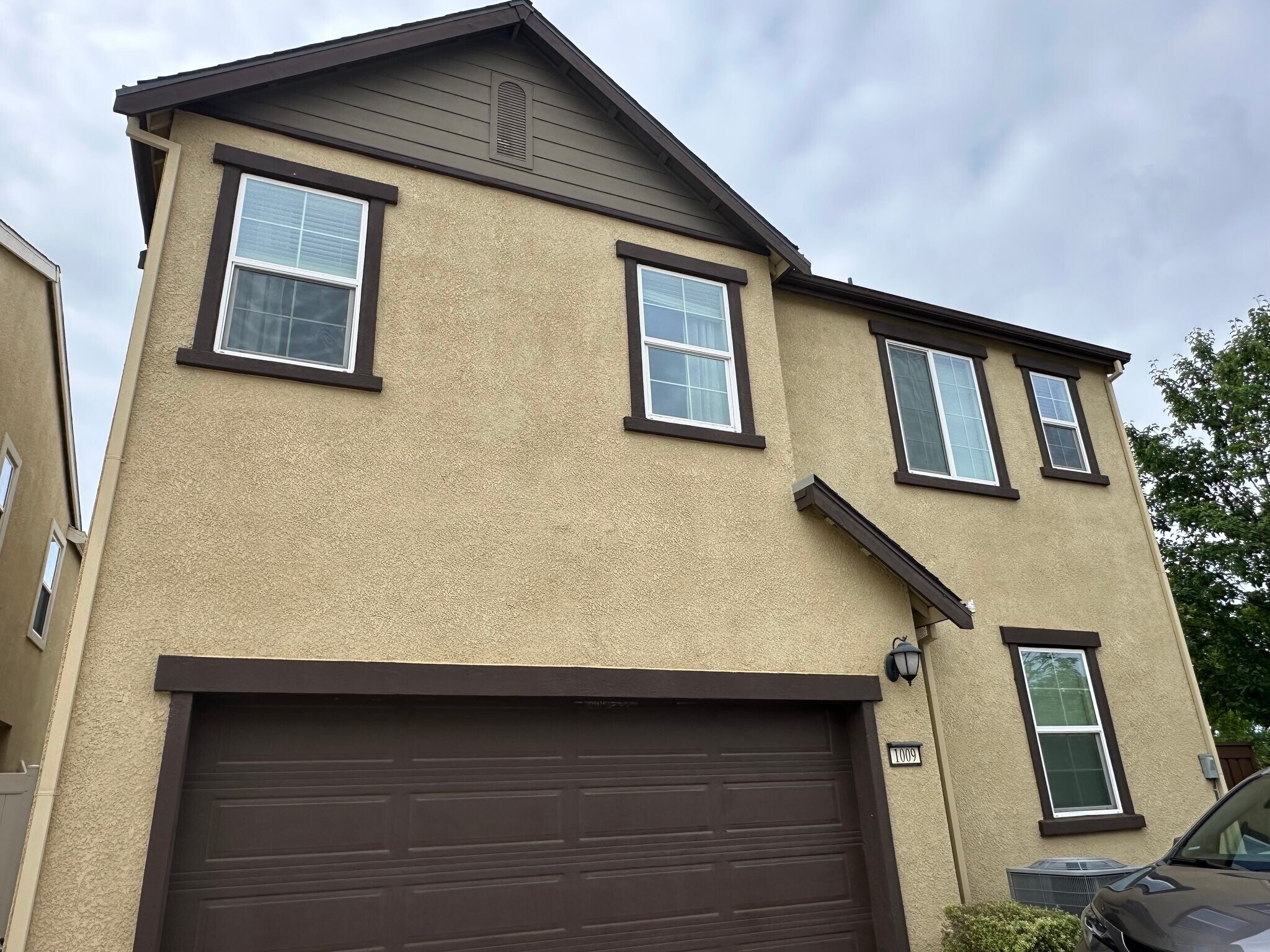 Building Photo - 1009 Provence Village Dr