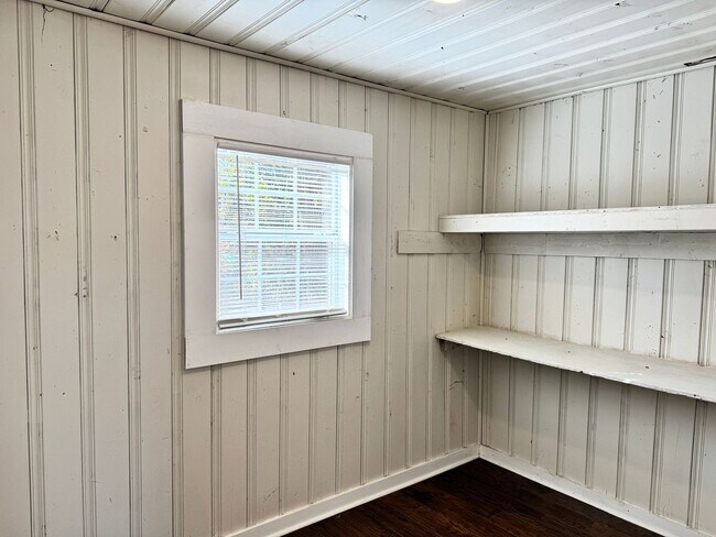 Building Photo - Cute 3 Bed 1 Bath home in Sunnyside Heights