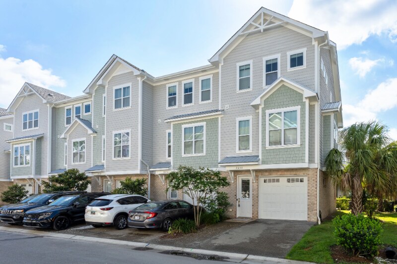 Building Photo - 3644 Watch Hill Way