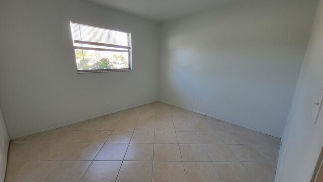 Building Photo - 4531 67th St W