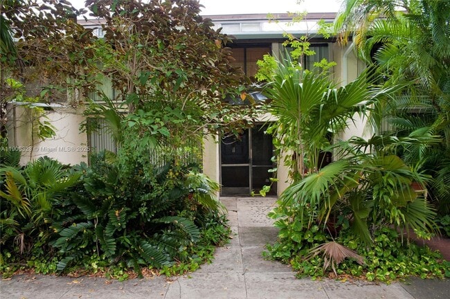 Building Photo - 19216 NE 25th Ave