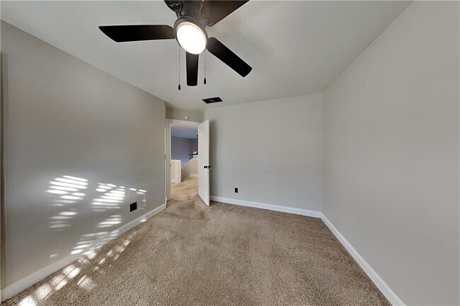 Building Photo - 230 Lembeth Ct