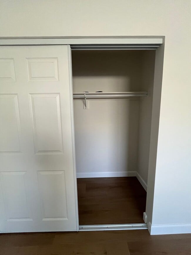 Building Photo - For Rent – Newly Remodeled 3 Bed / 2 Bath ...