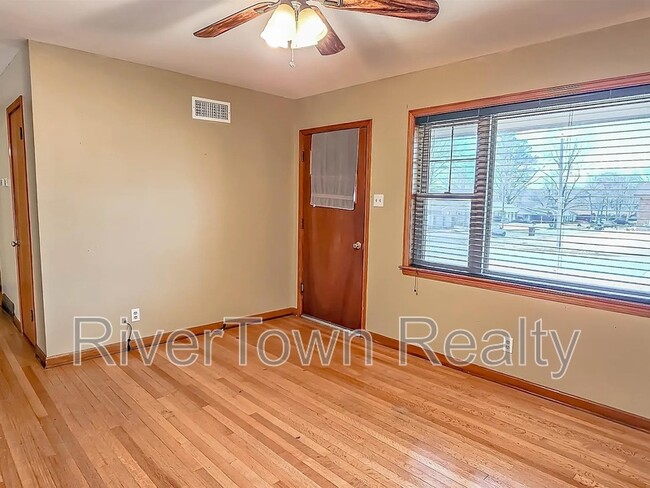 Building Photo - 2644 Courtney Dr