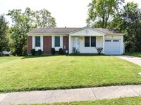 Building Photo - Great Webster Location!