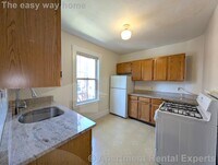 Building Photo - 157 Summer St