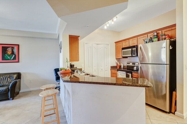 Building Photo - 12955 Positano Cir