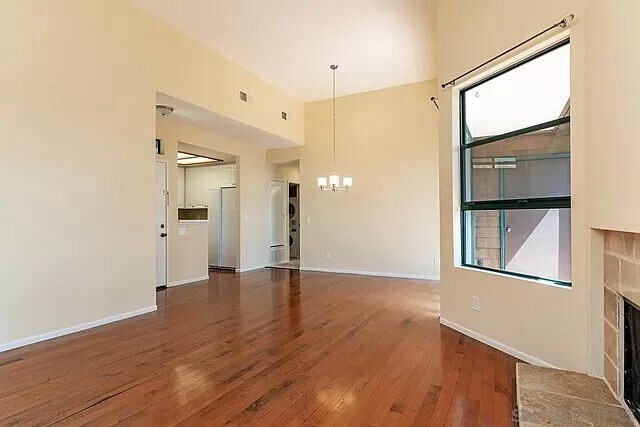 Building Photo - 4435 Nobel Dr