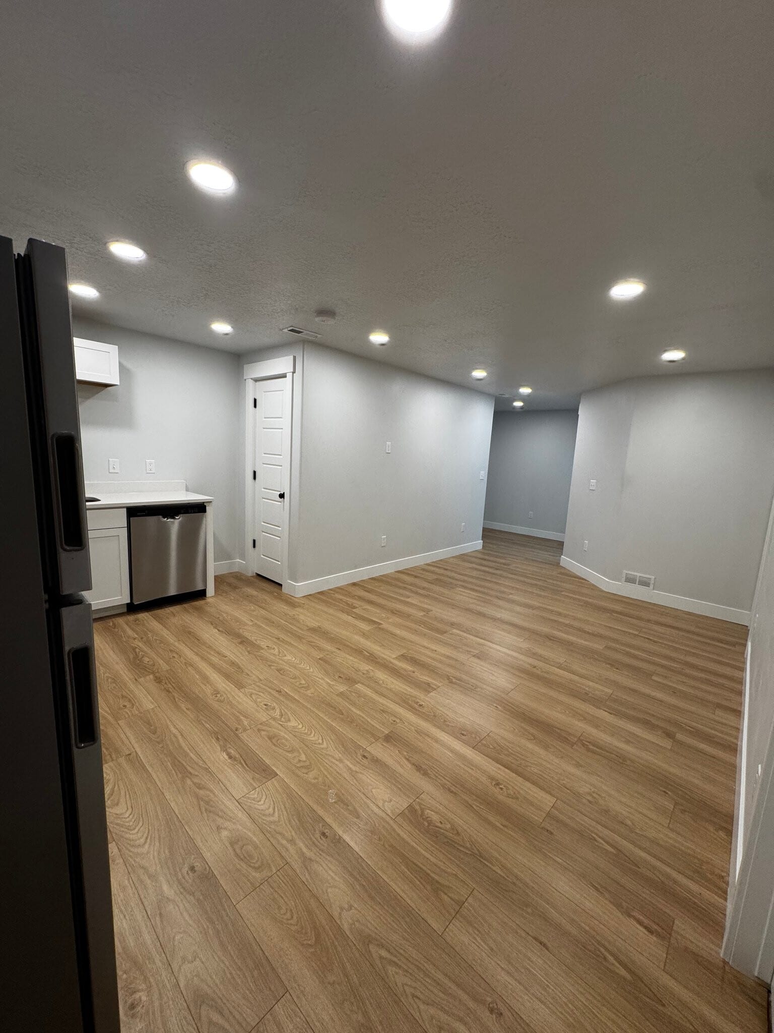 Building Photo - 1484 N Sage Dr
