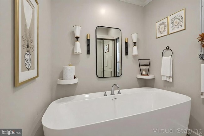 Building Photo - 307 Larkspur Rd