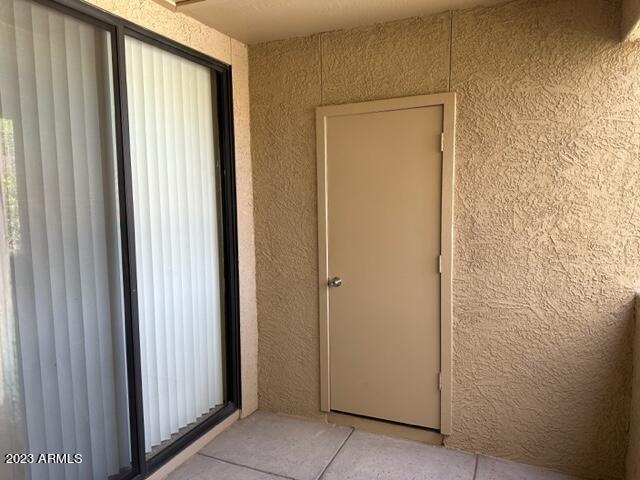 Building Photo - 4925 E Desert Cove Ave