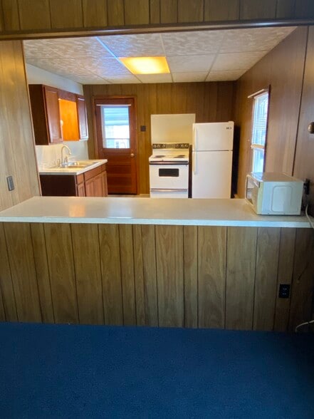 Building Photo - 43 Lafayette St